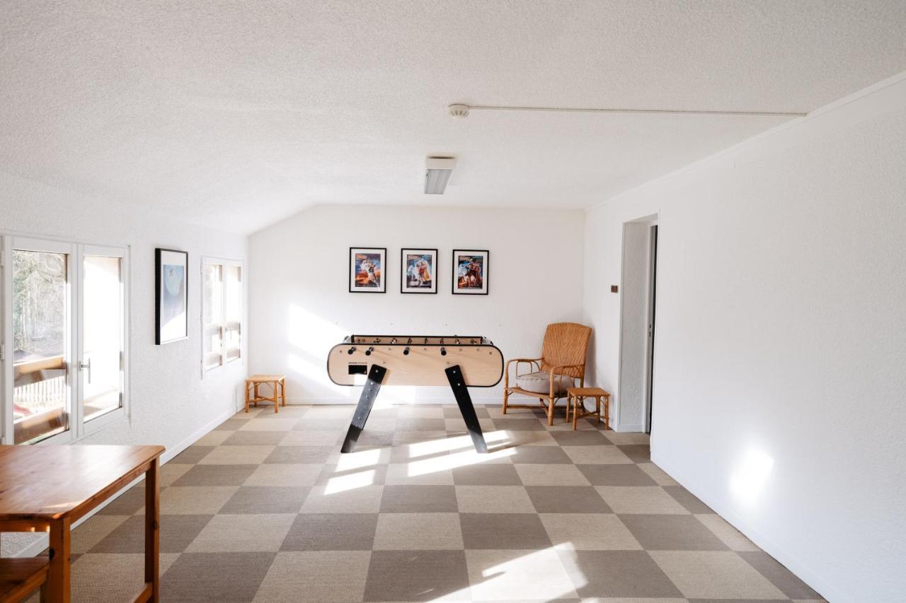 La Donaclaudre - Hebergement De Groupe En Pleine Nature, Ideal Pour Tous Vos Sejours ! 63 Couchages - 2 Grandes Salles - Salle De Jeux - Cuisine Professionnelle - Accessible Facilement - Localisation Attractive -Proche Paris & Disney Saint-Augustin  Экстерьер фото